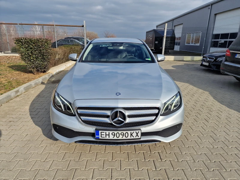 Mercedes-Benz E 220 d, снимка 6 - Автомобили и джипове - 49008921