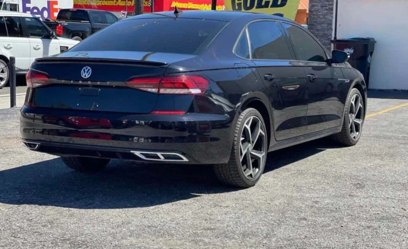 VW Passat EXECLINE * * CARFAX * * АВТО КРЕДИТ * * , снимка 2 - Автомобили и джипове - 52326162