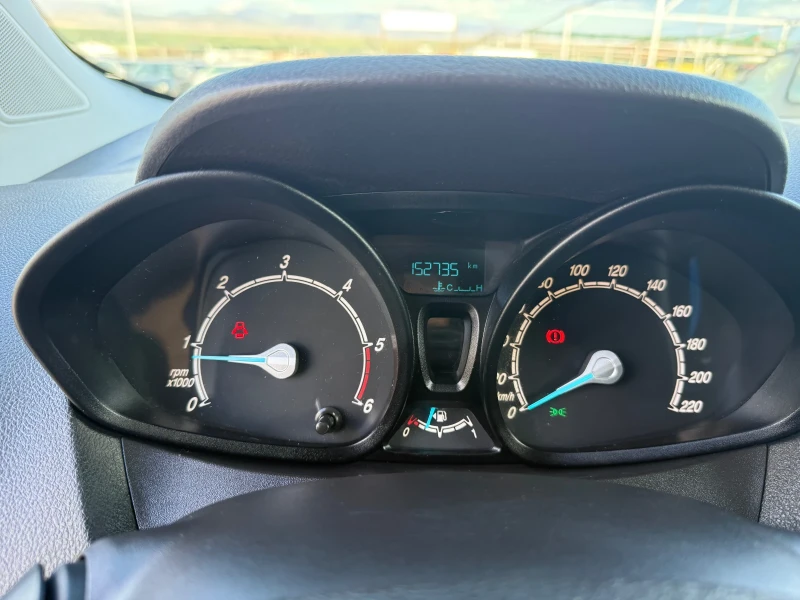 Ford Courier 1.5 TDCI, снимка 10 - Автомобили и джипове - 52502937