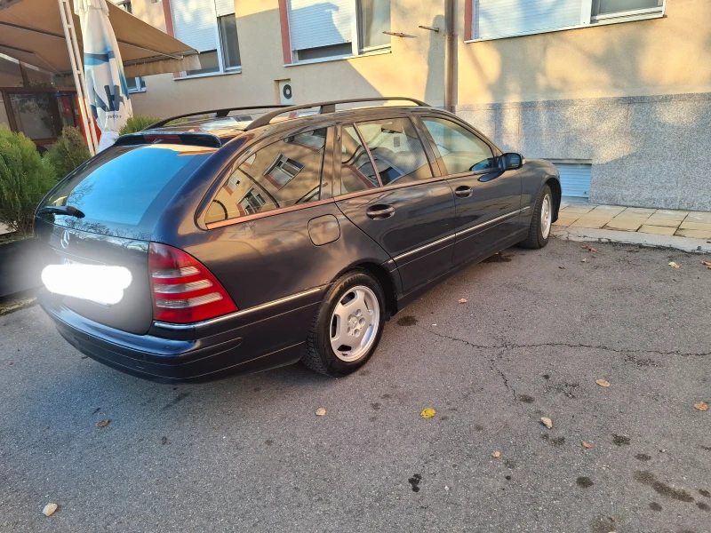 Mercedes-Benz C 200 2.2 CDI, снимка 2 - Автомобили и джипове - 52708353