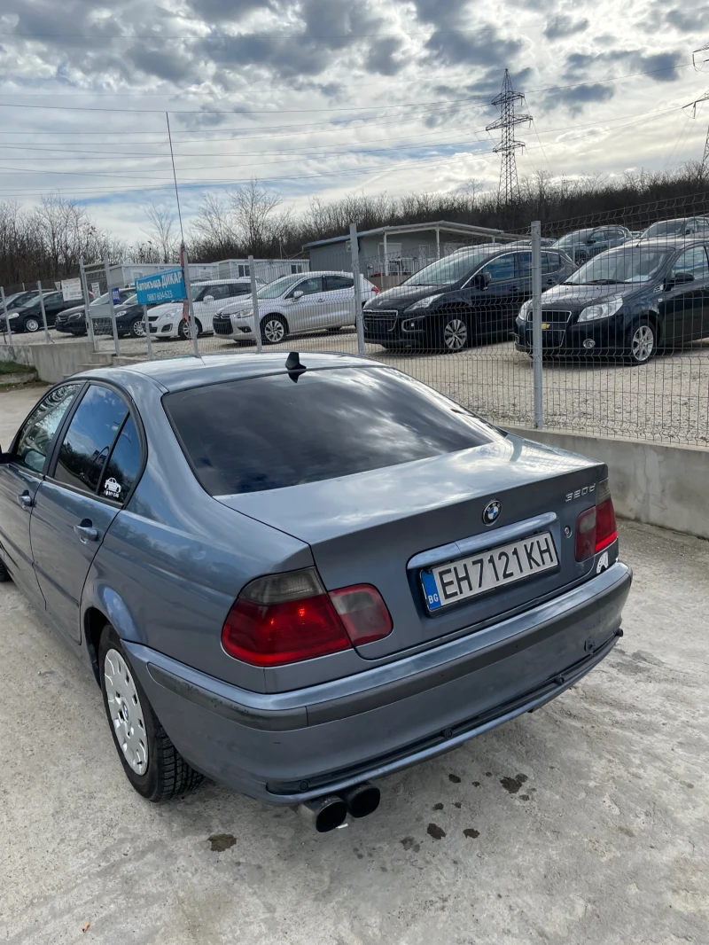 BMW 320, снимка 8 - Автомобили и джипове - 52964917