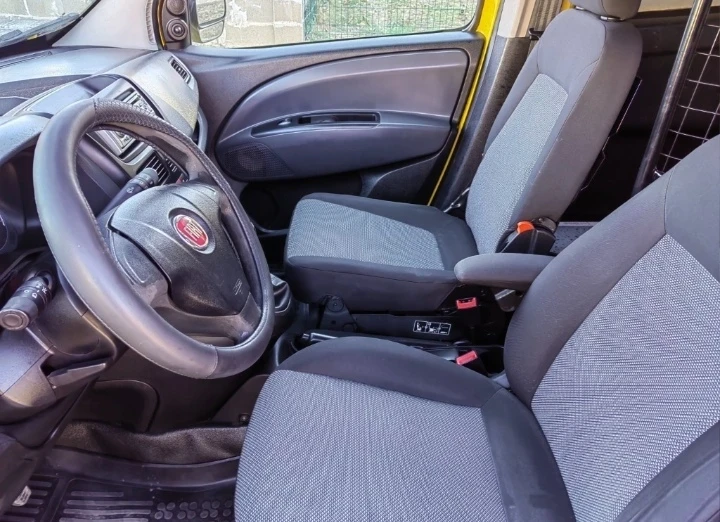 Fiat Doblo 1.3 MultiJet, снимка 10 - Автомобили и джипове - 47657053