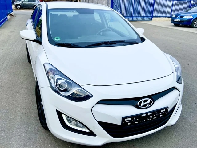 Hyundai I30 1.4i-100кс-EURO5-LED-ХЕЧБЕК - [1] 