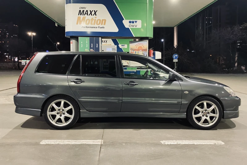 Mitsubishi Lancer 2.0 Sport Wagon Intense - 5850 лв. - 14603631 | Car24.bg