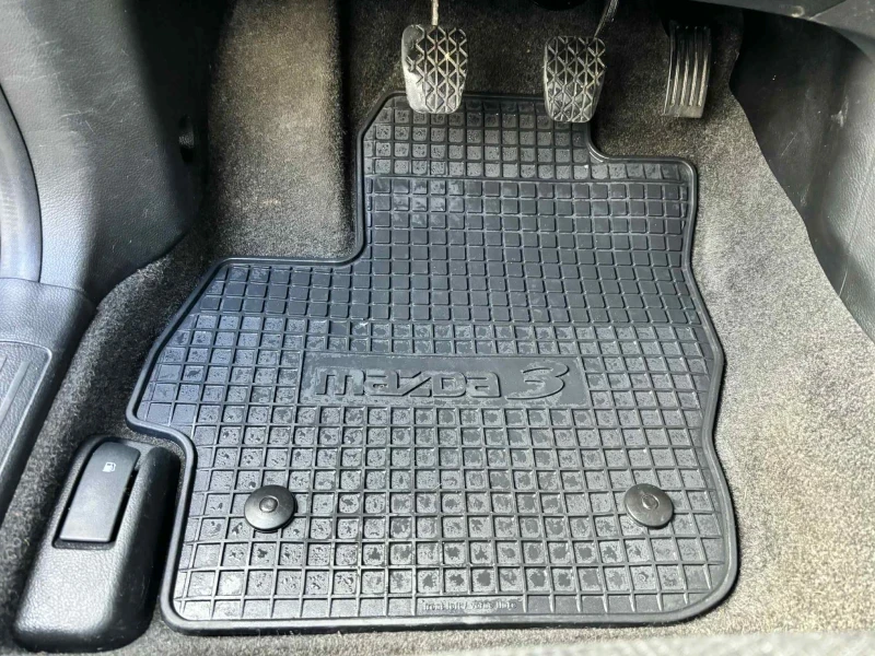 Mazda 3 MZR BL, снимка 11 - Автомобили и джипове - 52975307
