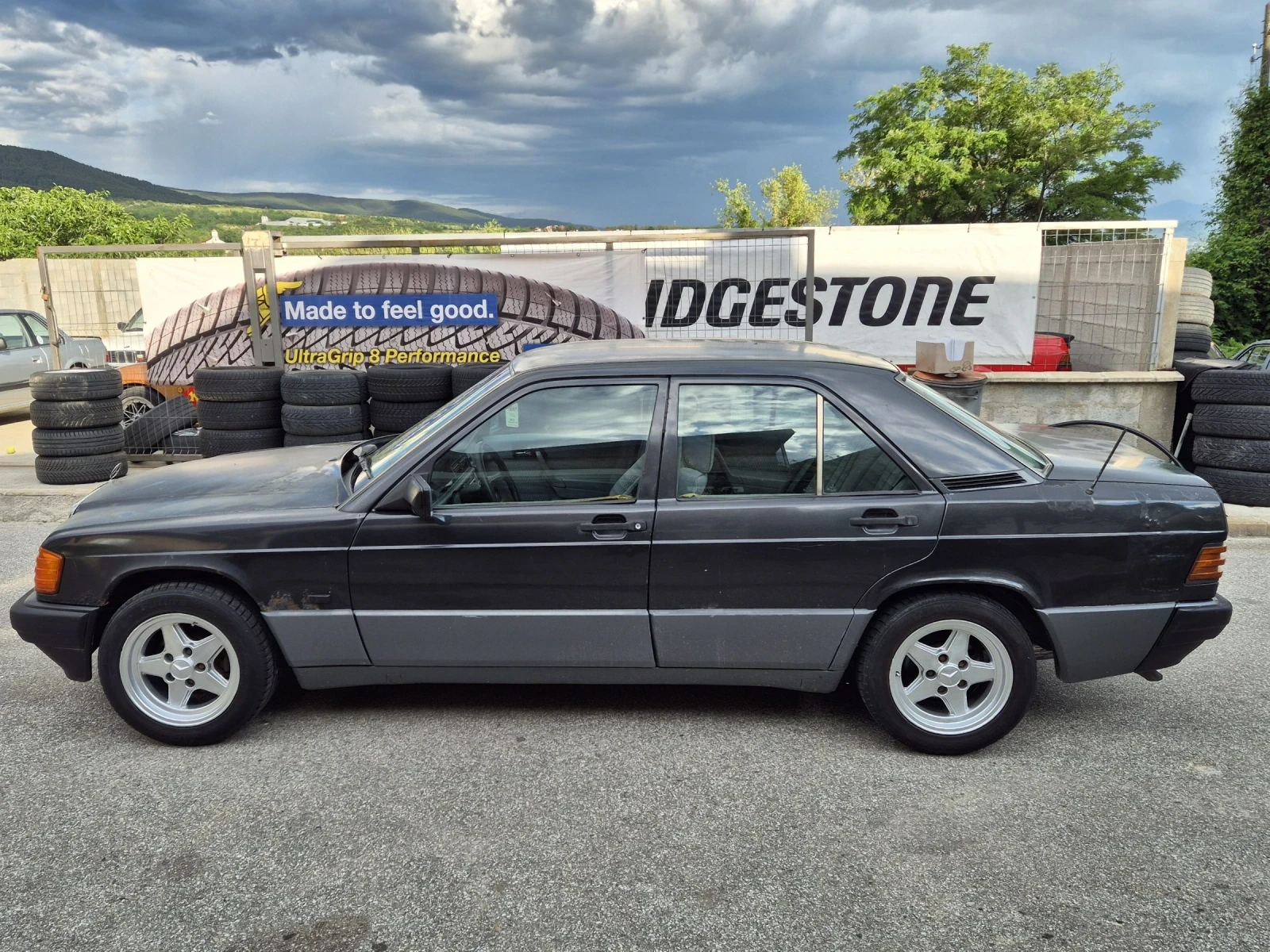 Mercedes-Benz 190 Е, снимка 7 - Автомобили и джипове - 46462862