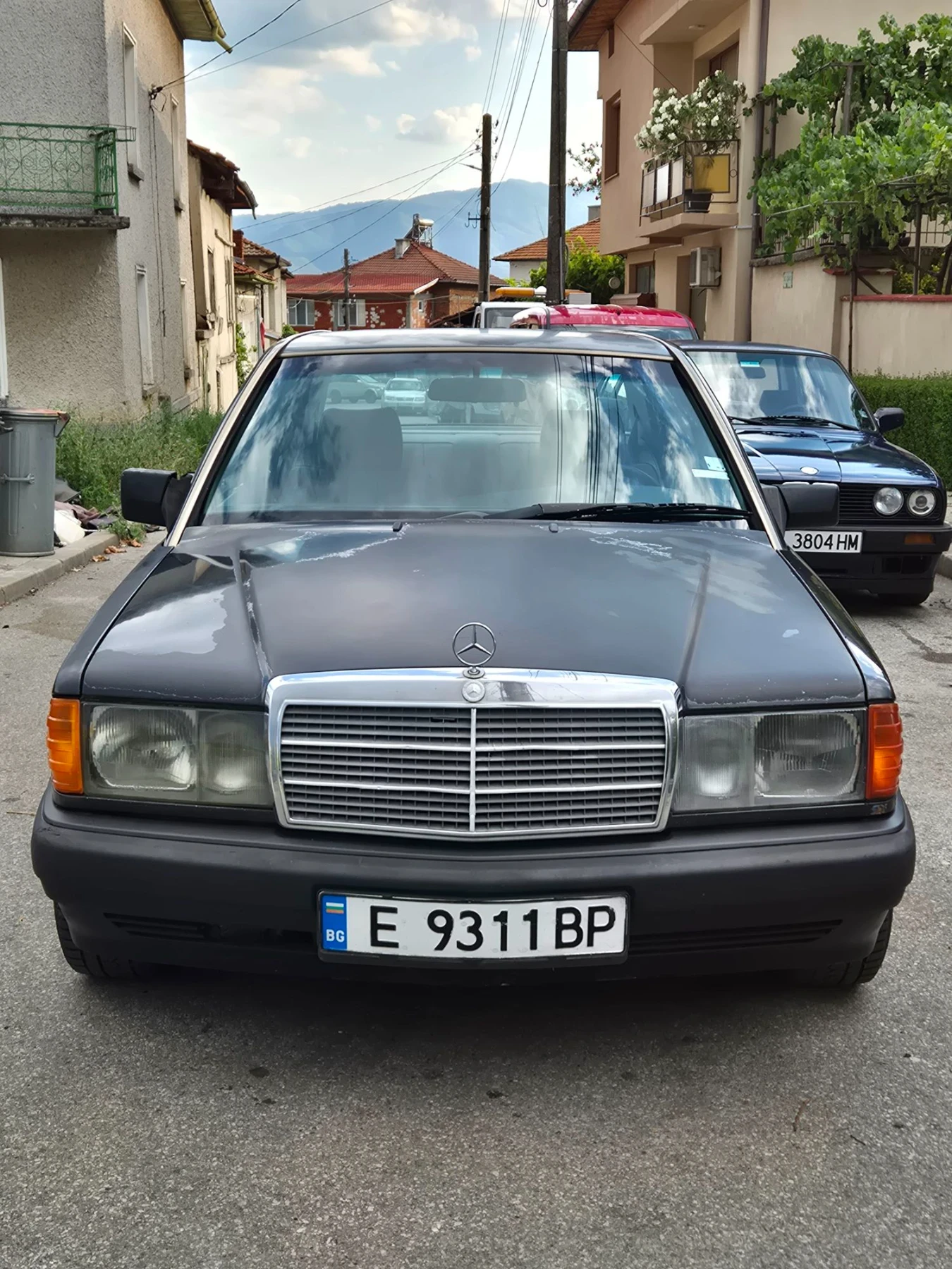 Mercedes-Benz 190 Е, снимка 2 - Автомобили и джипове - 46462862