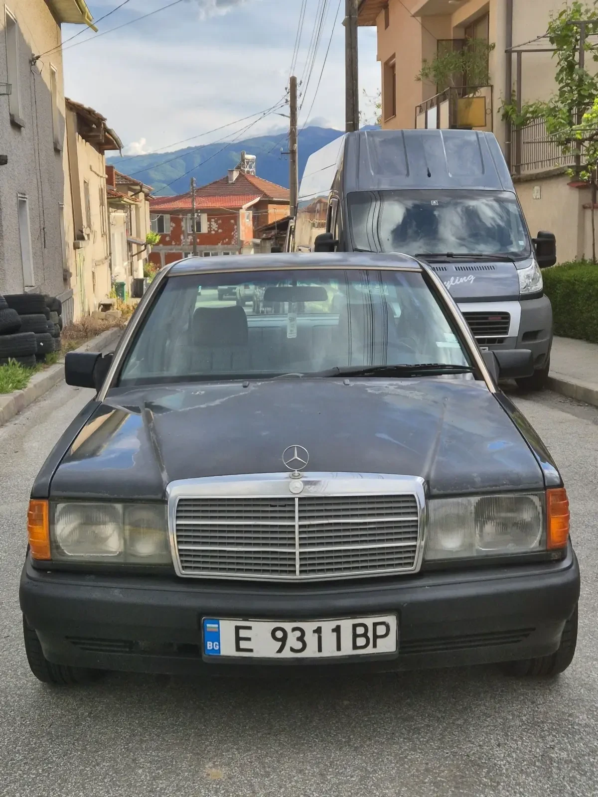 Mercedes-Benz 190 Е, снимка 5 - Автомобили и джипове - 46462862