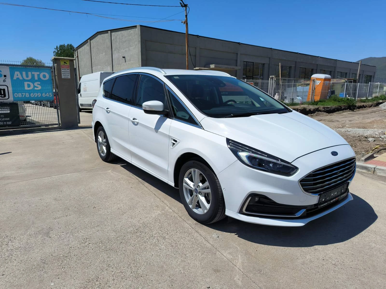 Ford S-Max 2.0d-Navi-360-kameri-Keyless-Euro-6D - изображение 3