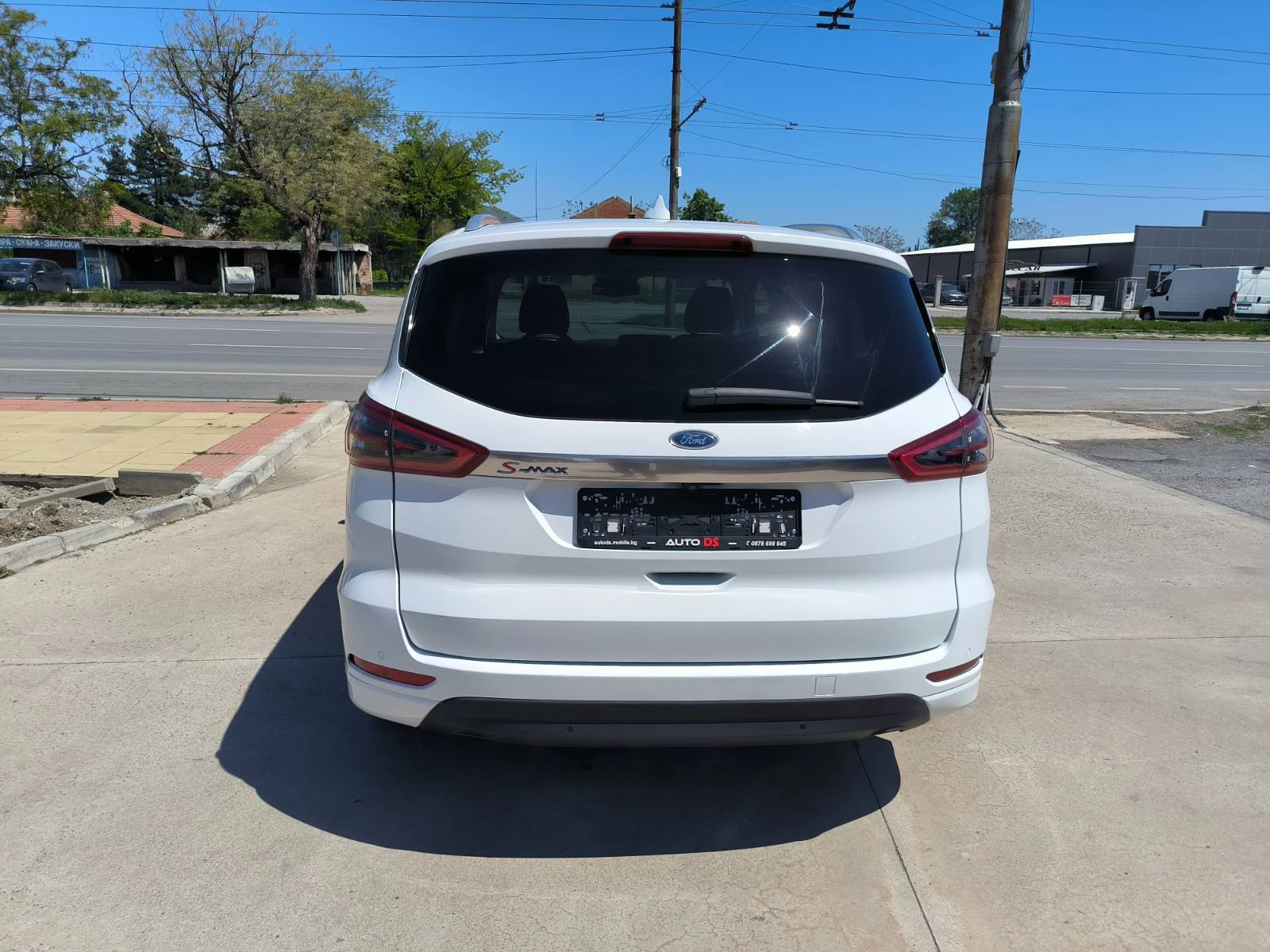 Ford S-Max 2.0d-Navi-360-kameri-Keyless-Euro-6D - изображение 7