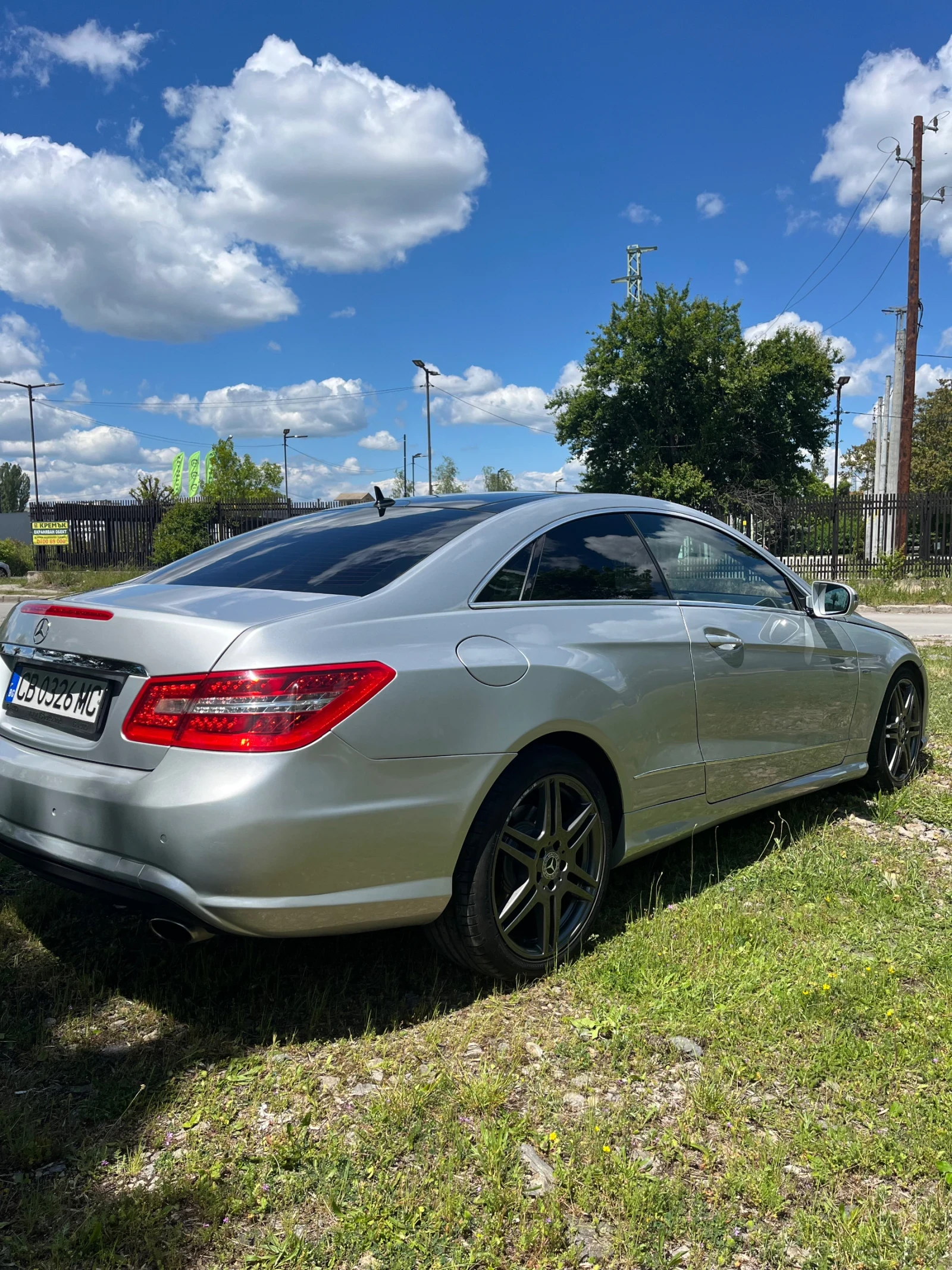 Mercedes-Benz E 350  - изображение 4