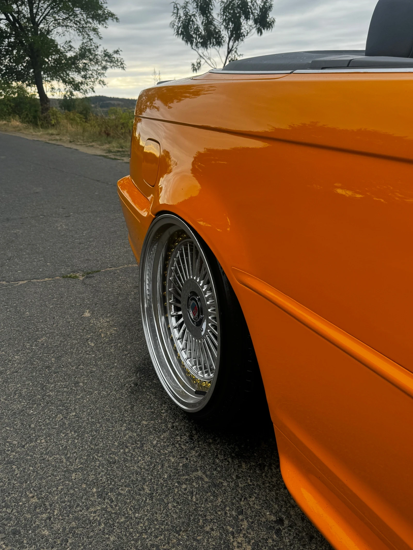 BMW 330  - изображение 3