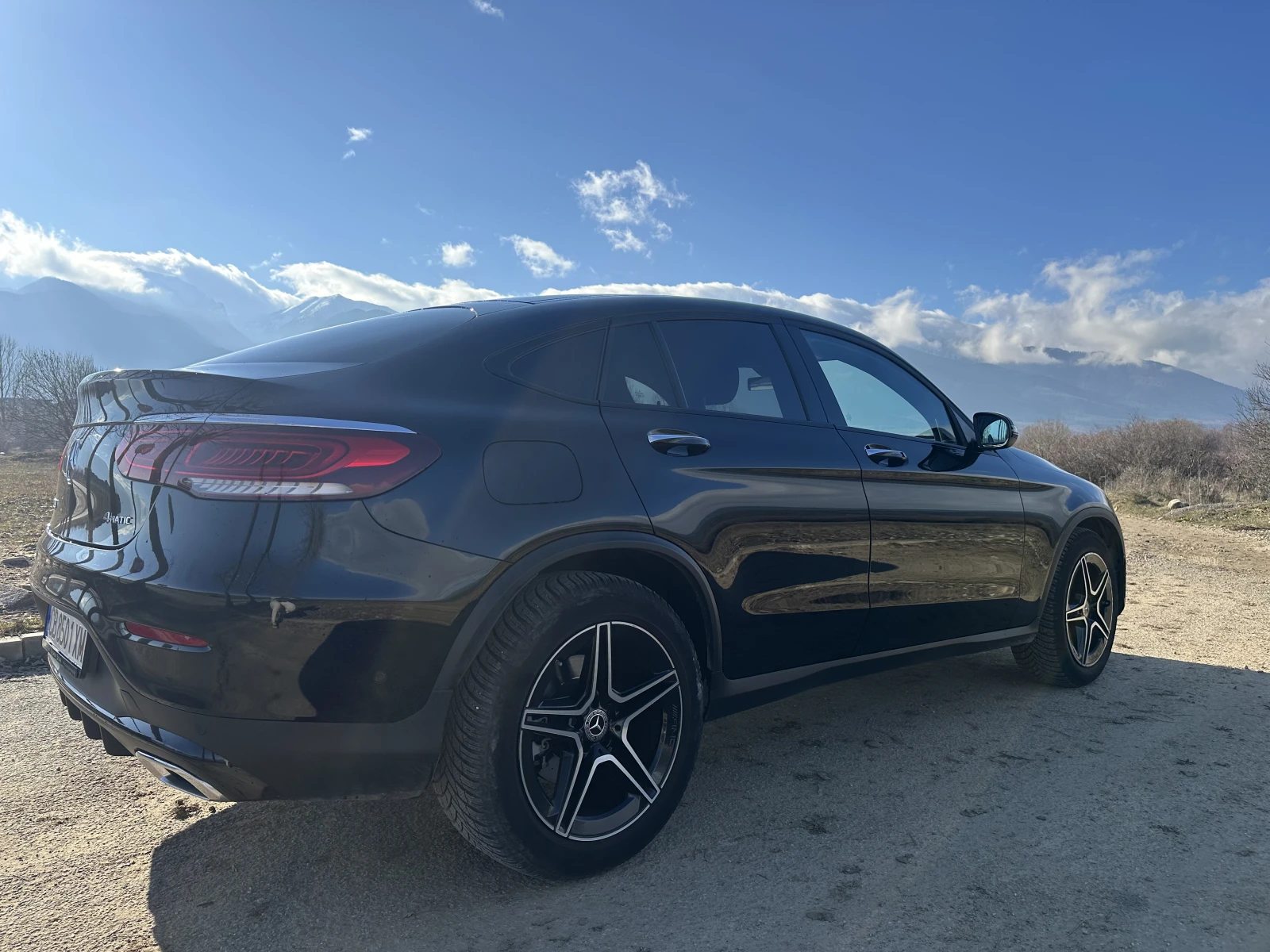 Mercedes-Benz GLC 200 Купе/AMG line/Гаранция - изображение 9