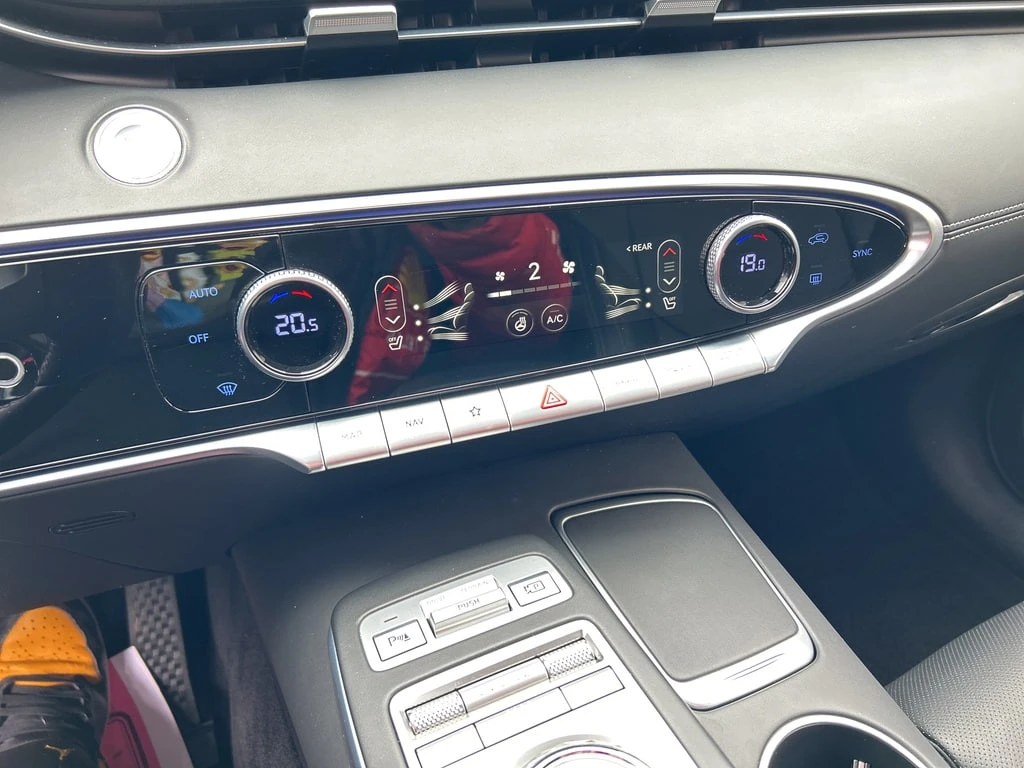 Genesis GV70  - изображение 7