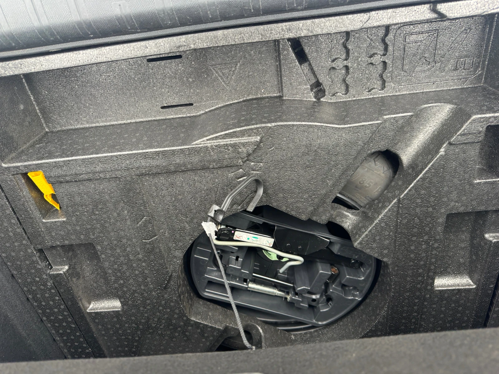 Peugeot 308 LED* NAVI* 1.6hdi 120hp* 3.2016г* 195000км* ЛИЗИНГ, снимка 10 - Автомобили и джипове - 53947491