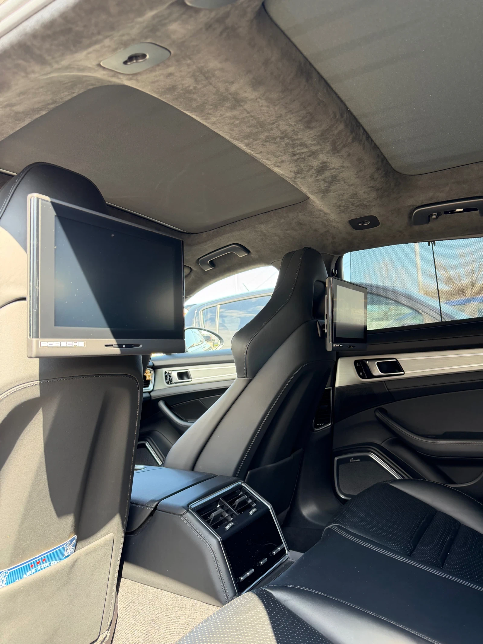 Porsche Panamera Turbo Sport Turismo 4.0 V8 4x4 TV, снимка 10 - Автомобили и джипове - 54417782