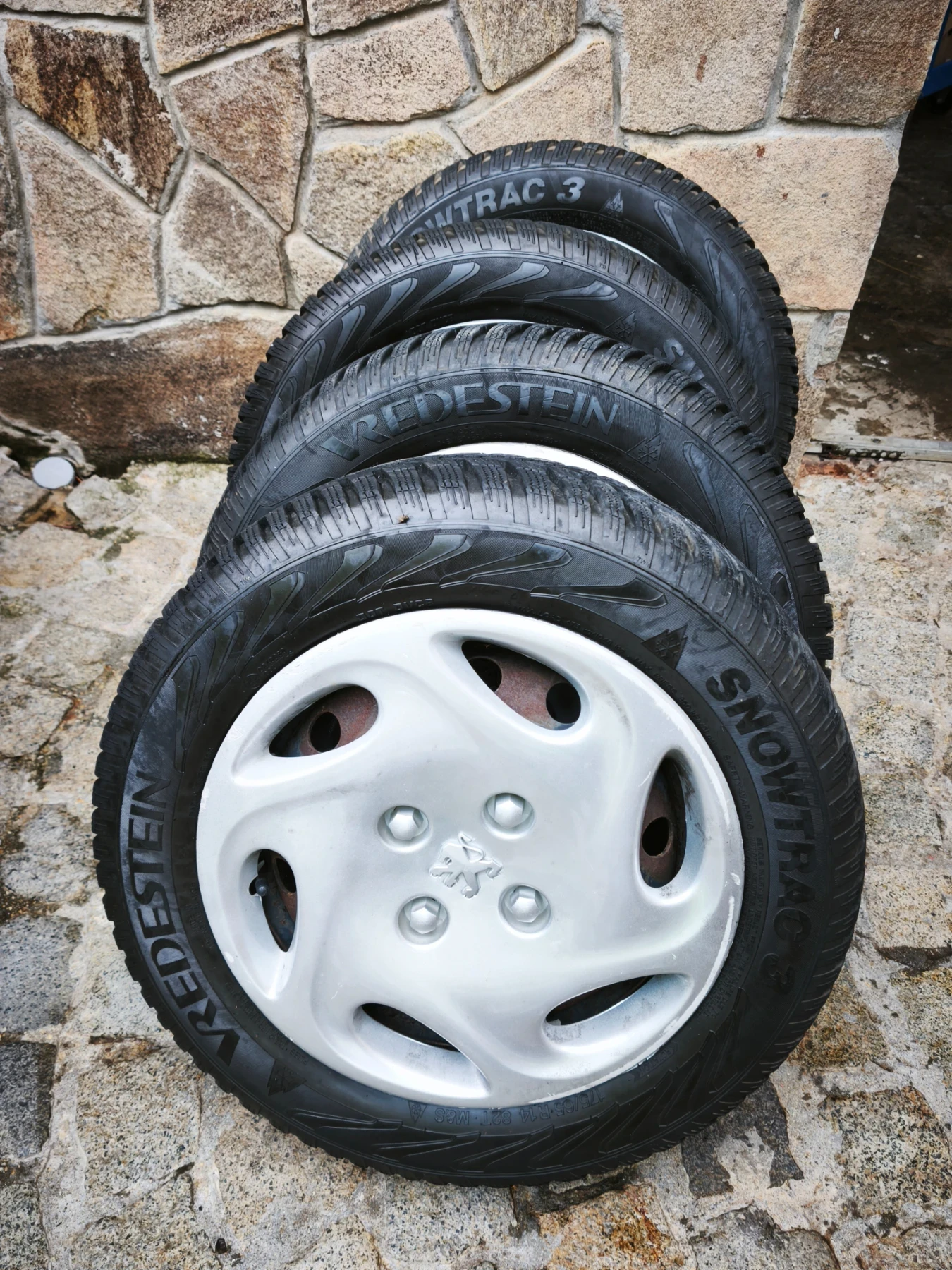 Peugeot 206 1.4HDi, снимка 14 - Автомобили и джипове - 54980995