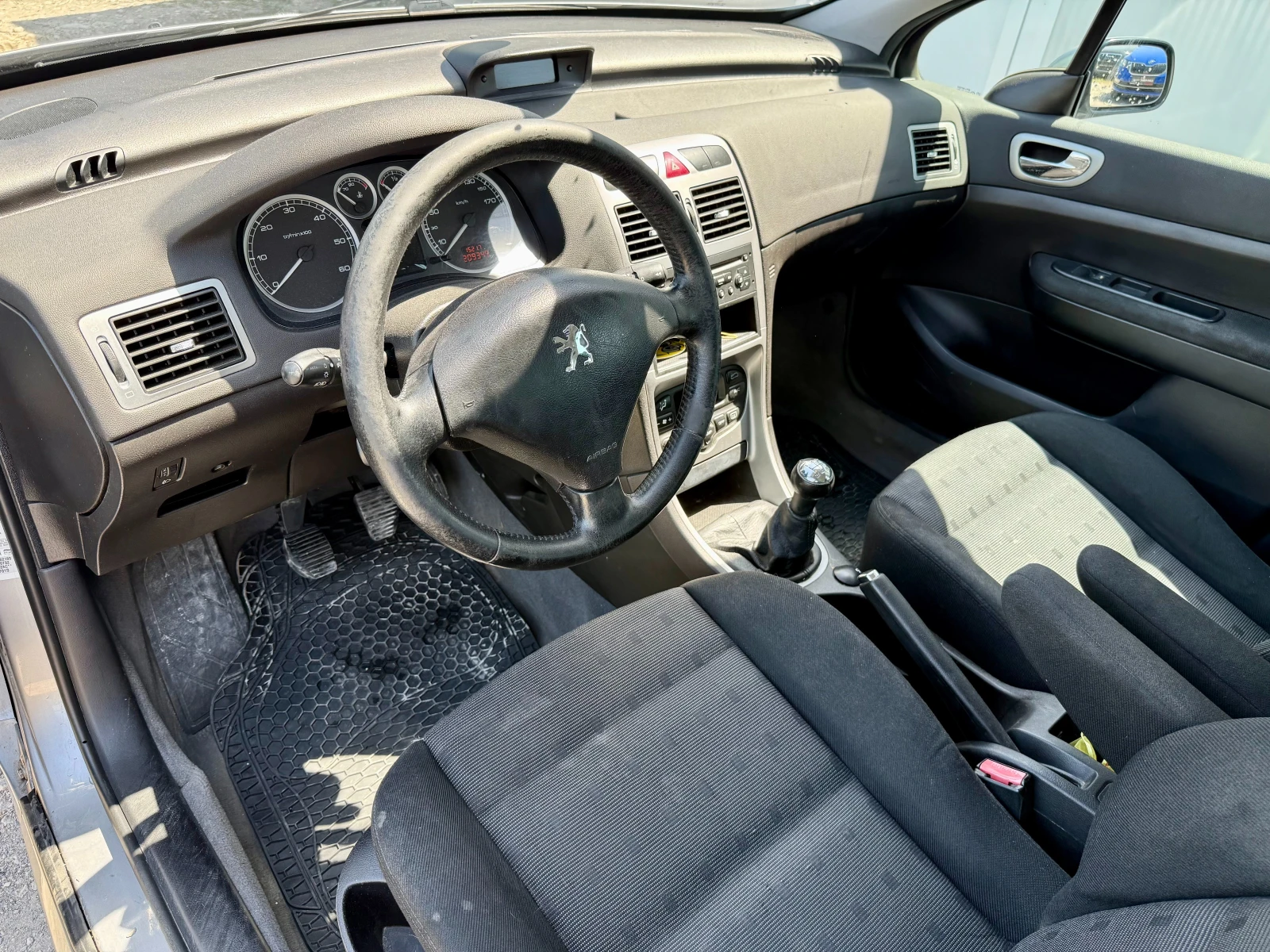 Peugeot 307 SW, снимка 9 - Автомобили и джипове - 55085648