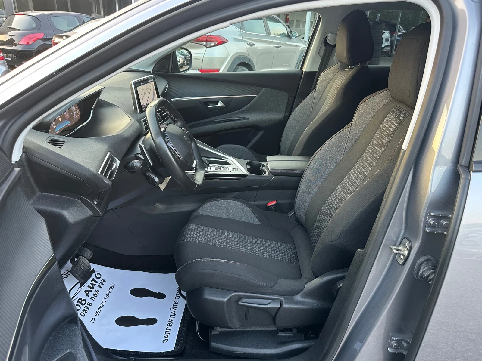 Peugeot 3008 1.5HDI-ACTIVE-ЛЕД-АВТОМАТ-НАВИ-ДИГИТАЛ, снимка 10 - Автомобили и джипове - 55641345