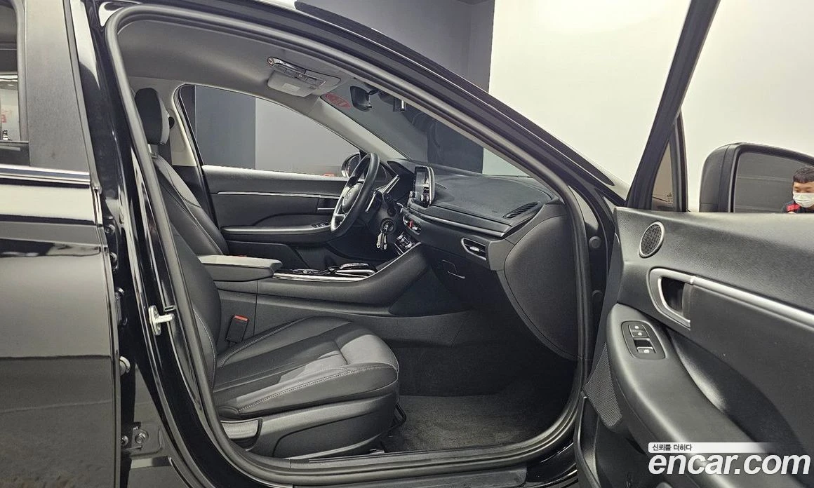 Hyundai Sonata 2.0 Smart, снимка 12 - Автомобили и джипове - 56155406