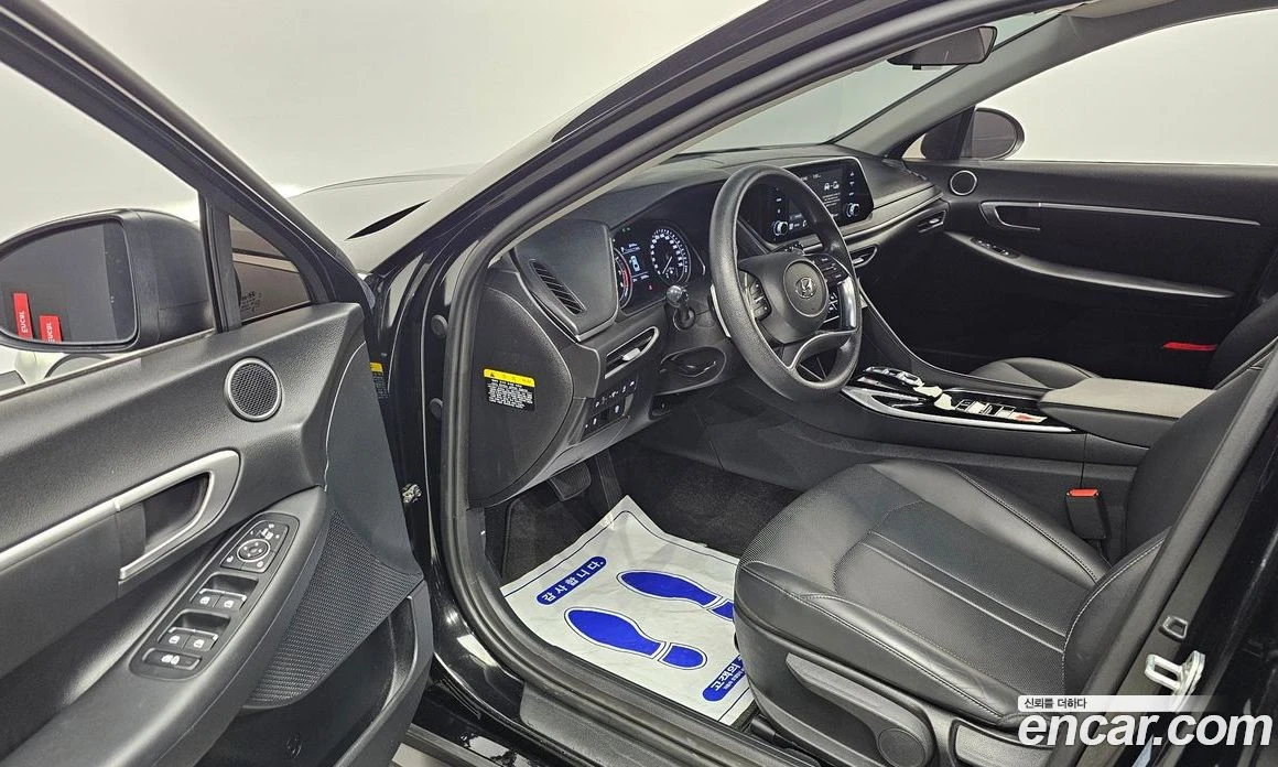 Hyundai Sonata 2.0 Smart, снимка 10 - Автомобили и джипове - 56155406