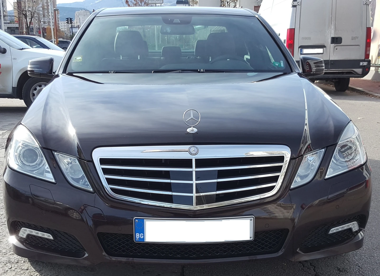 Mercedes-Benz E 250 CDI Avantgarde, снимка 6 - Автомобили и джипове - 56651973