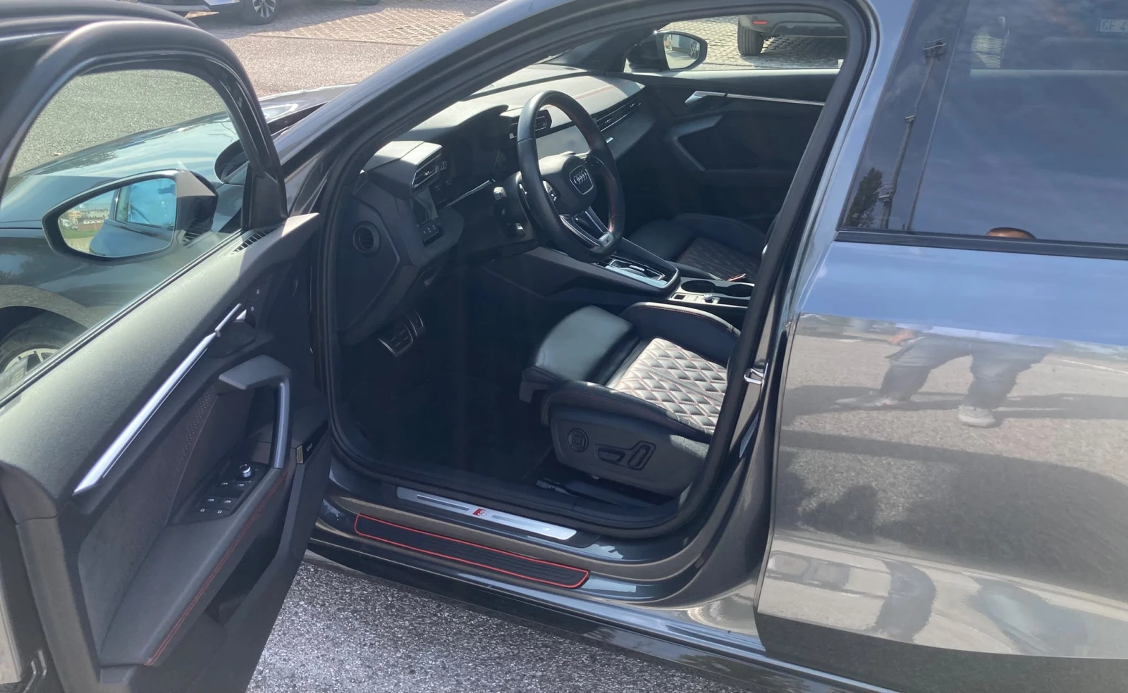 Audi S3 Sportback 2.0 TFSI Quattro AKRAPOVIC, снимка 5 - Автомобили и джипове - 56329689