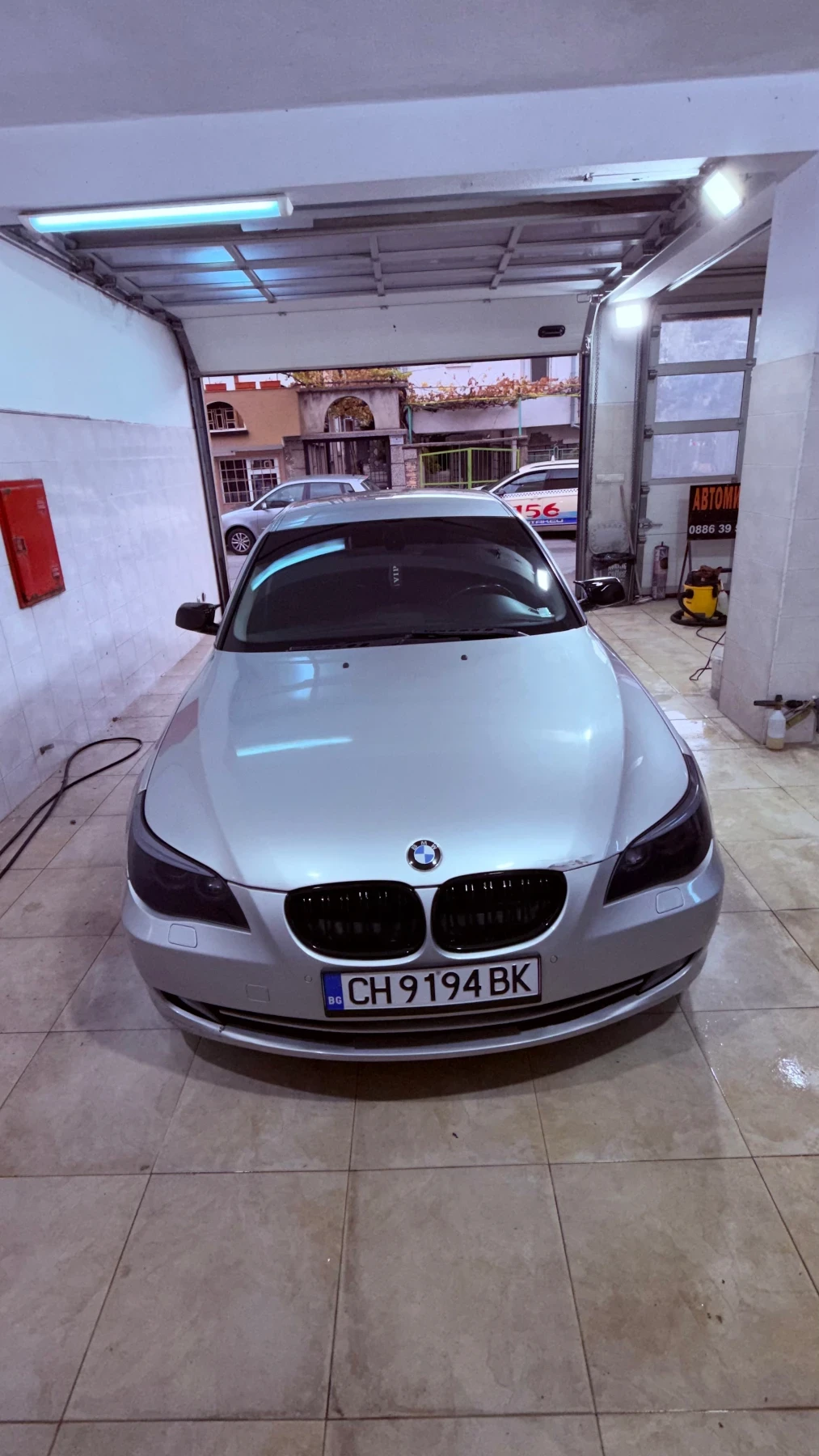 BMW 520, снимка 2 - Автомобили и джипове - 56725216