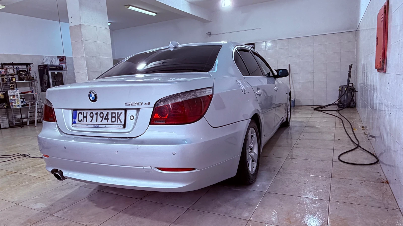 BMW 520, снимка 4 - Автомобили и джипове - 56725216