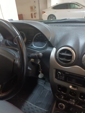 Dacia Duster - 14900 лв. - 39331564 7