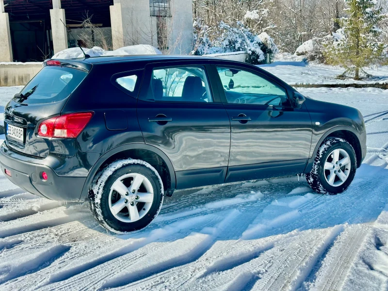 Nissan Qashqai 1.5 DCi КЛИМА ОБСЛУЖЕН , снимка 6 - Автомобили и джипове - 49208294