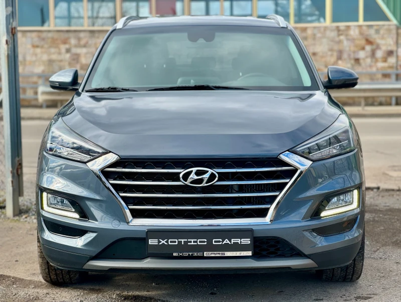 Hyundai Tucson 2.0 CRDi ! 2WD ! Premium !, снимка 2 - Автомобили и джипове - 53469972
