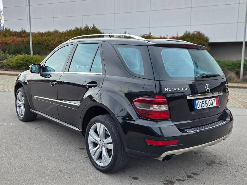 Mercedes-Benz ML 320 CDI* 4 MATIC* FACELIFT* УНИКАТ* , снимка 4 - Автомобили и джипове - 53556732