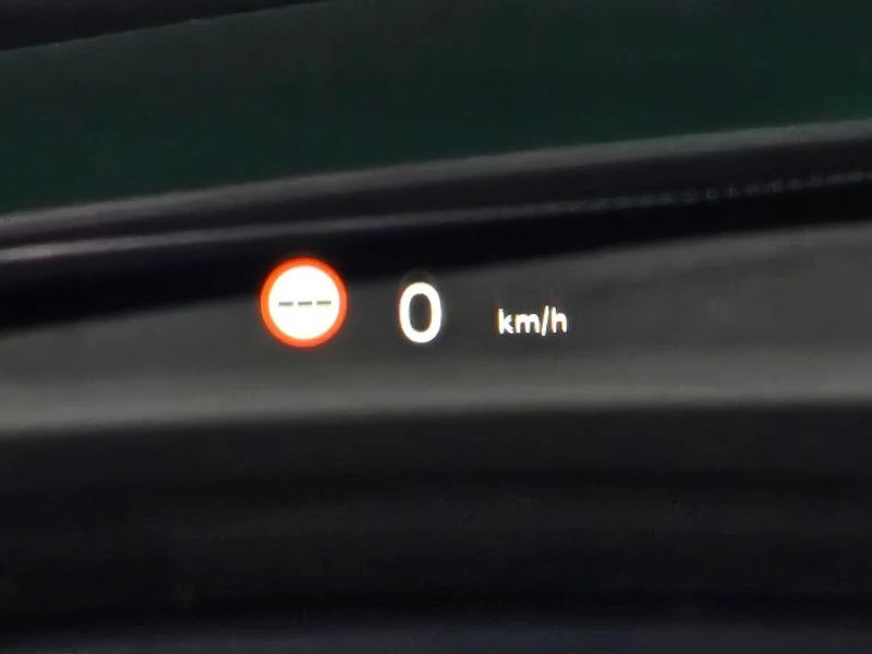 Mini Countryman 1.5 Automatic, снимка 16 - Автомобили и джипове - 56002053