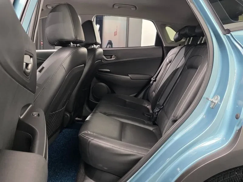 Hyundai Kona 1.6 - САМО 30% АВАНС, снимка 10 - Автомобили и джипове - 56305150