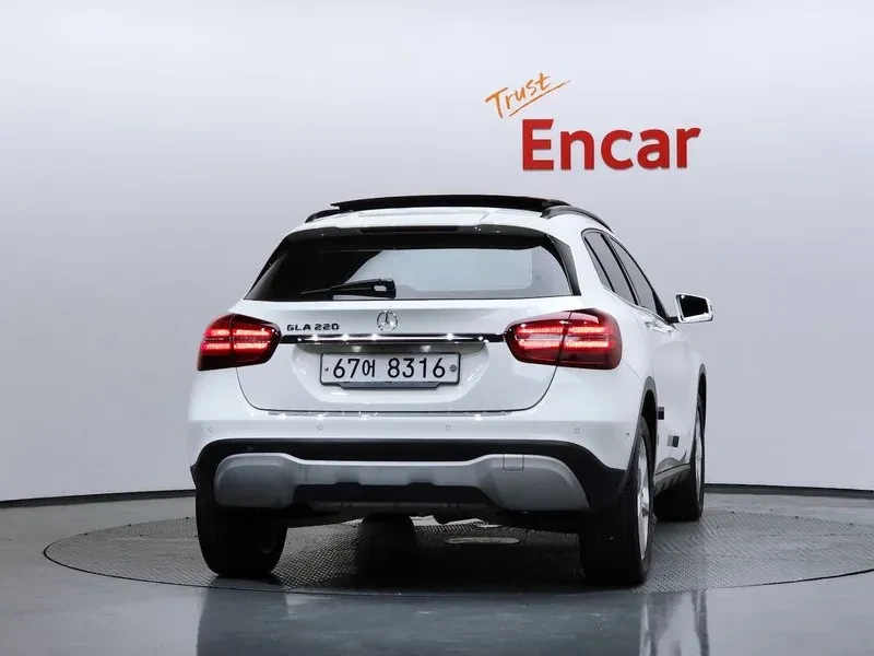 Mercedes-Benz GLA 220 ��������/����� �� ���������/����� �������/�������� | Mobile.bg � ����������� 4