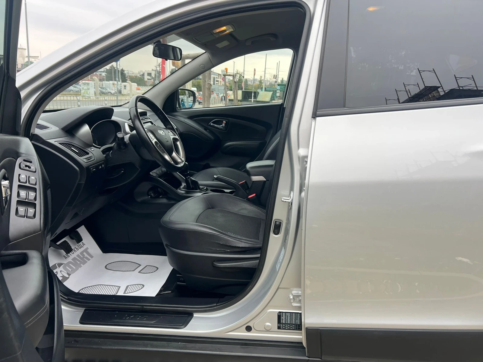 Hyundai IX35 1.7CDTi/КОЖА - изображение 9