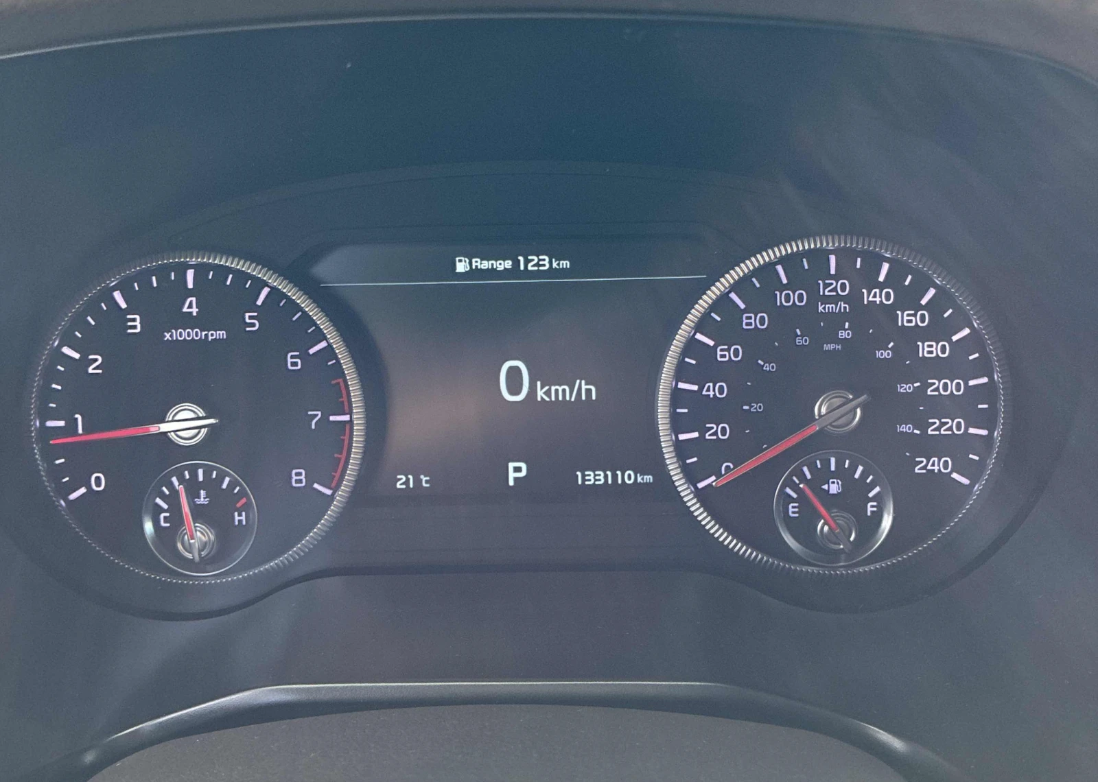 Kia Telluride 3.8 - изображение 8