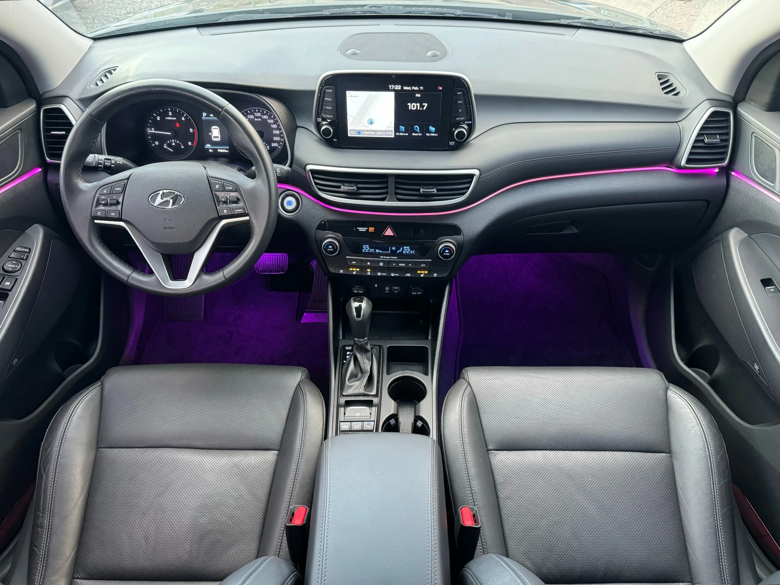 Hyundai Tucson 2.0 CRDi ! 2WD ! Premium ! - изображение 9