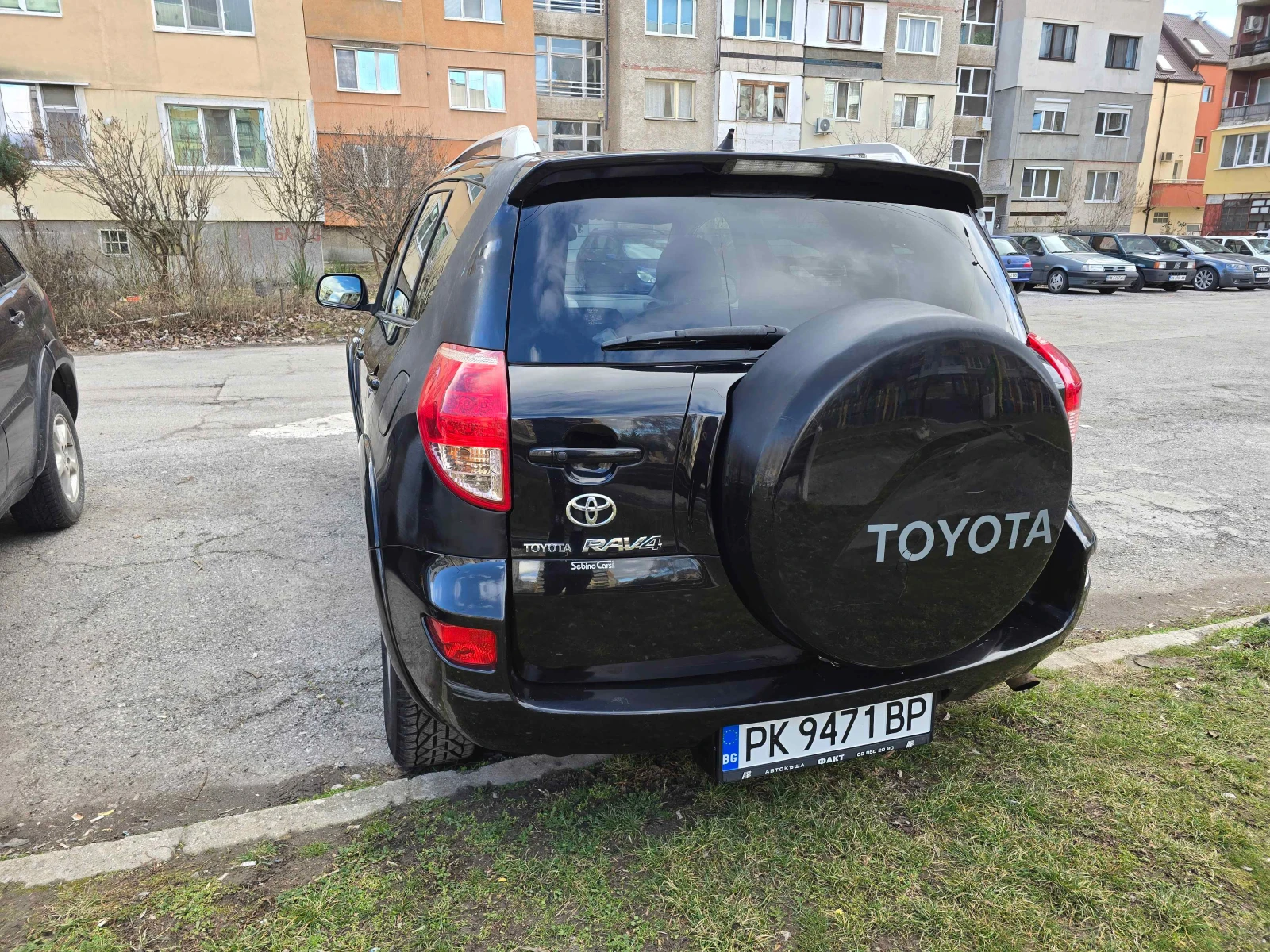 Toyota Rav4, снимка 7 - Автомобили и джипове - 54100409