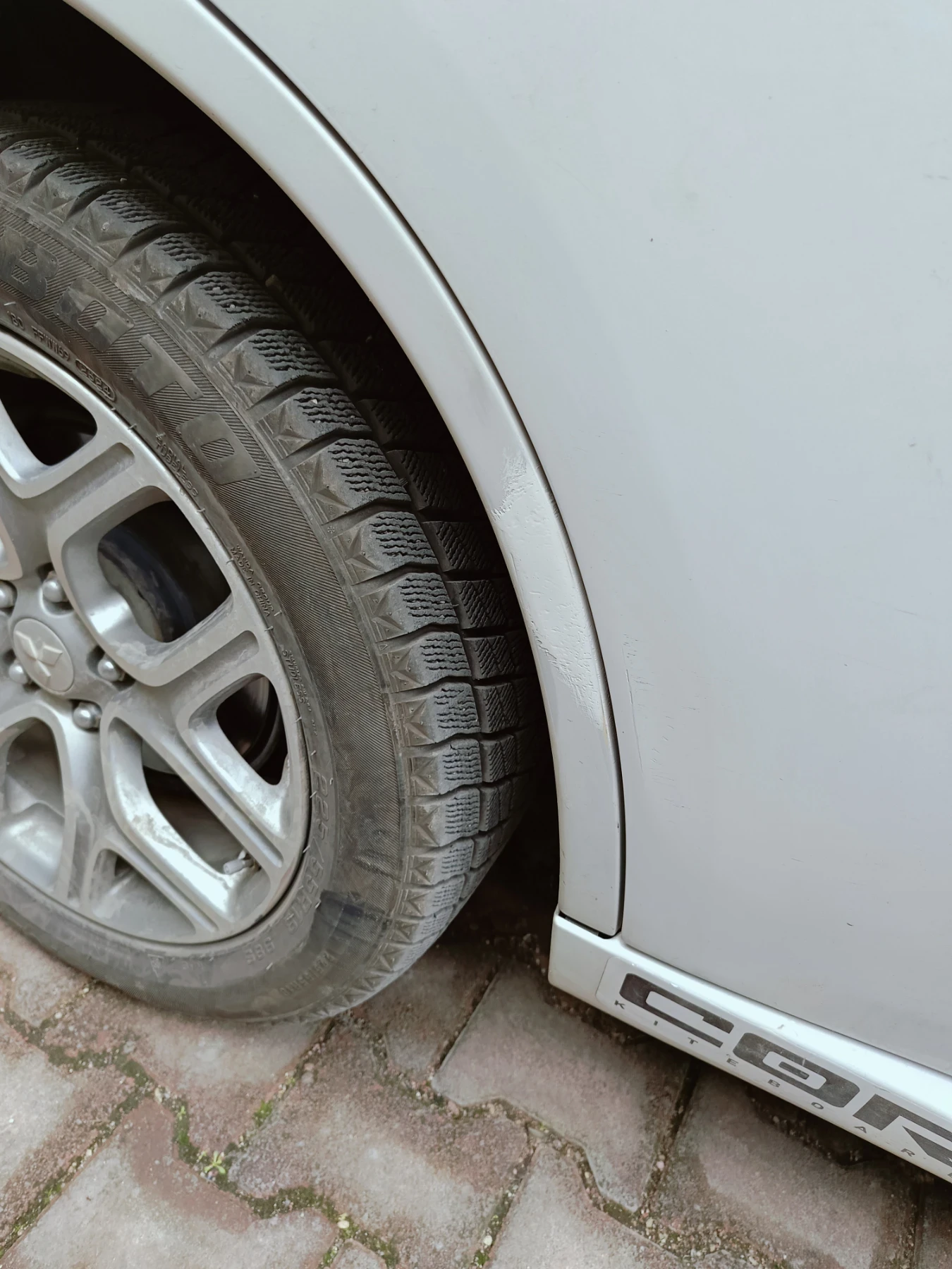 Mitsubishi Outlander 2.0 PHEV | Mobile.bg � ����������� 8