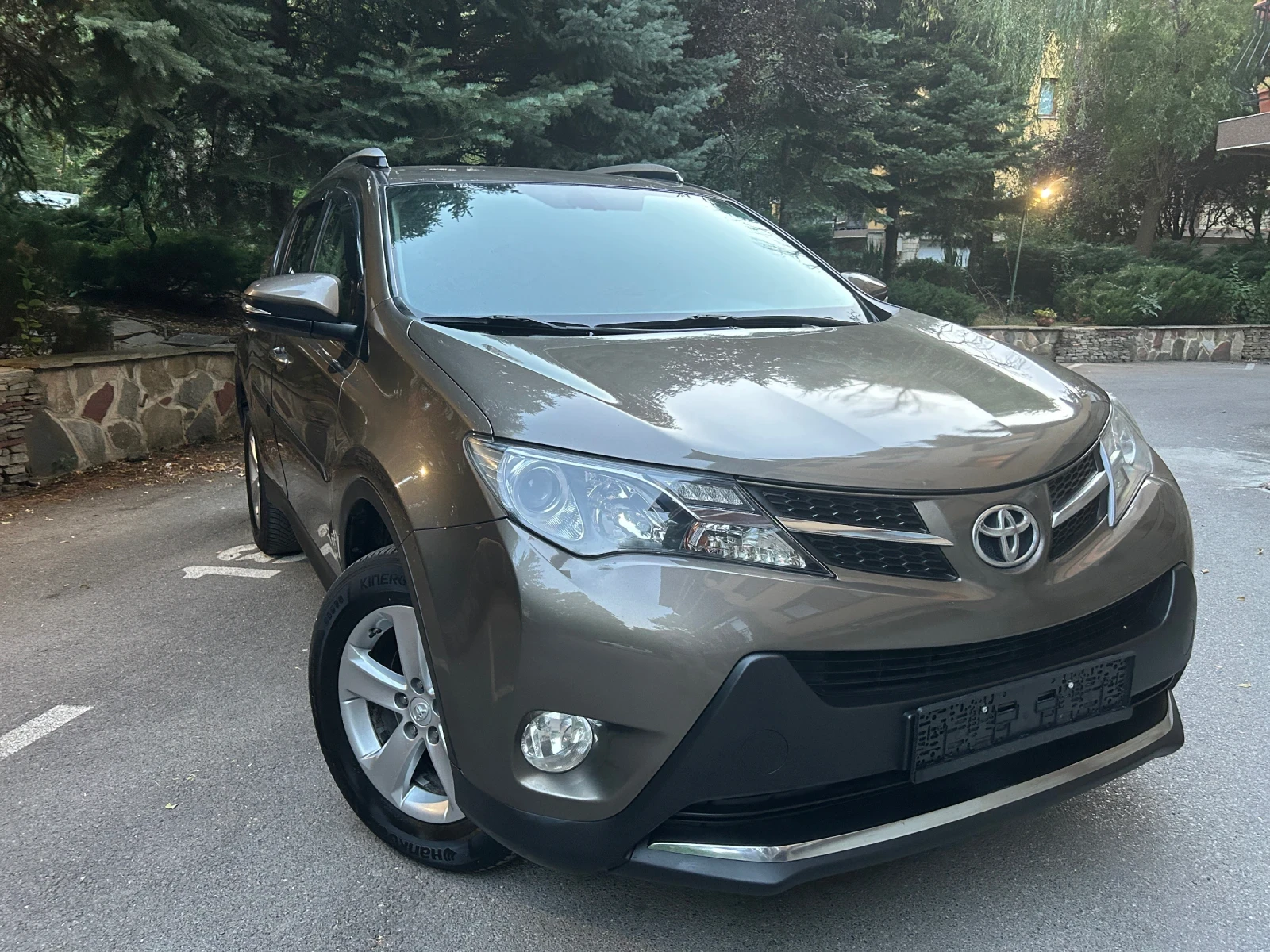 Toyota Rav4 2.0 D-4D 124к.с., ПЪЛНА СЕРВИЗНА ИСТОРИЯ !