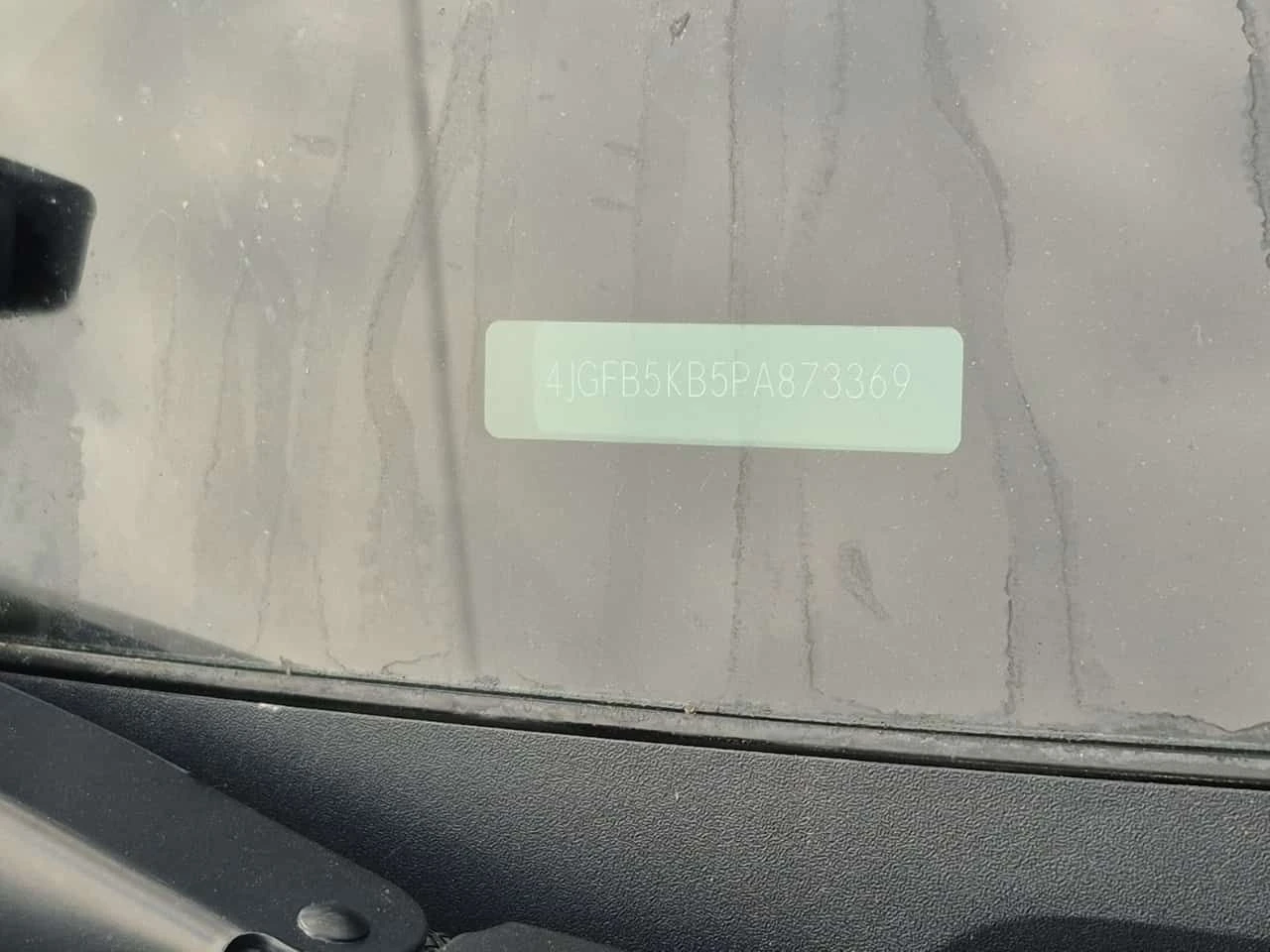 Mercedes-Benz GLE 450 BURMESTER * PANO * KEYLESS *  ПОДГРЕВИ * CARFAX, снимка 17 - Автомобили и джипове - 54680984