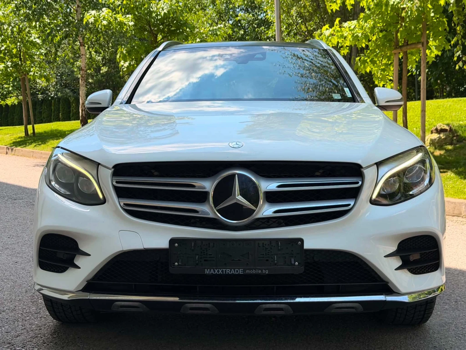 Mercedes-Benz GLC 220 AMG OPTIC, снимка 2 - Автомобили и джипове - 54883680