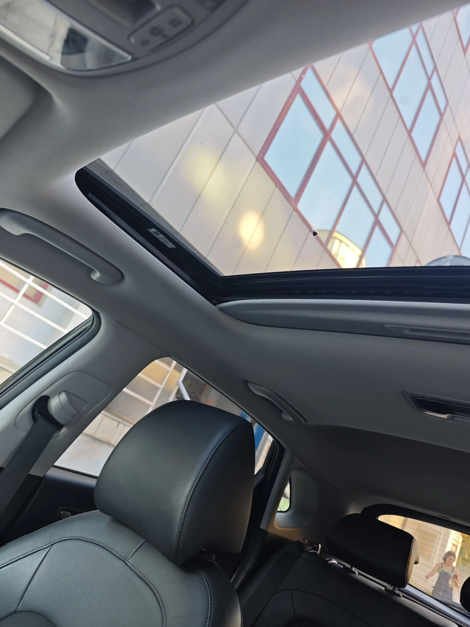 Hyundai Kona  Гаранция, Blue Link , 100% SOH , снимка 12 - Автомобили и джипове - 55068264