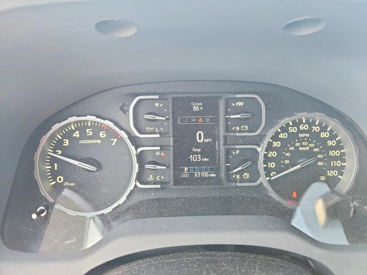 Toyota Tundra 5.7l Sr5, снимка 9 - Автомобили и джипове - 55074187