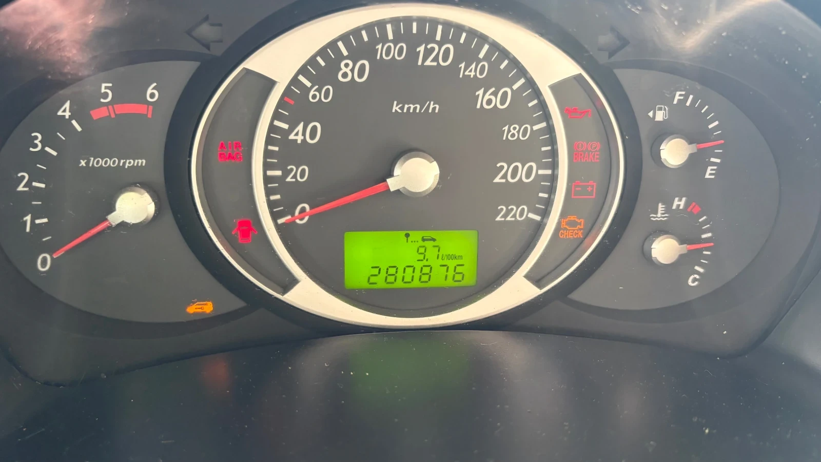 Hyundai Tucson, снимка 14 - Автомобили и джипове - 55421891
