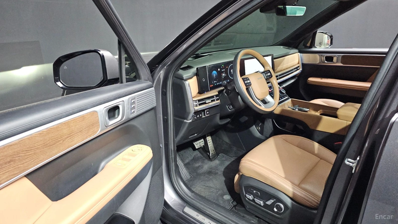 Hyundai Santa fe CALIGRAPHY* PANO* DISTRONIC* 360* ОБДУХ* , снимка 10 - Автомобили и джипове - 55512931
