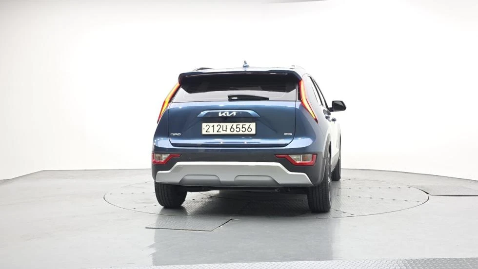 Kia Niro, снимка 4 - Автомобили и джипове - 55586548