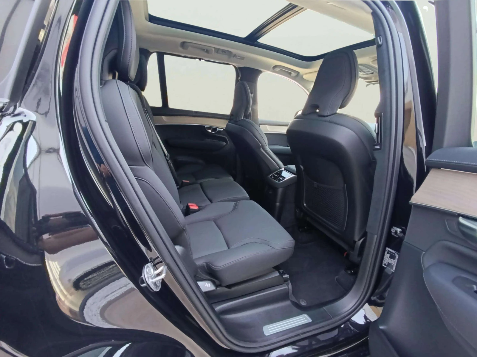 Volvo Xc90 2.0 T8, снимка 10 - Автомобили и джипове - 55806652